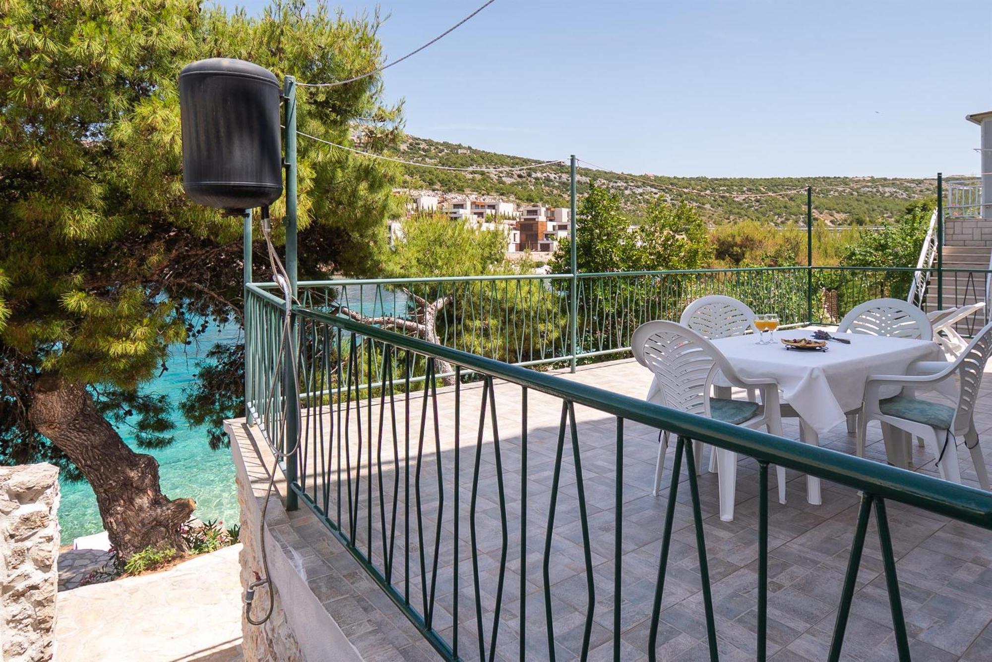 Apartments Ivica Primošten المظهر الخارجي الصورة